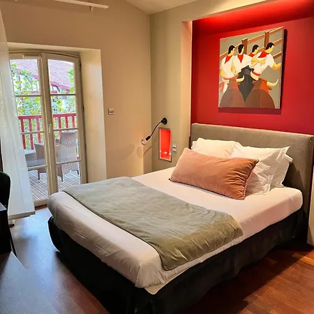 Hotel Du Fronton 3*