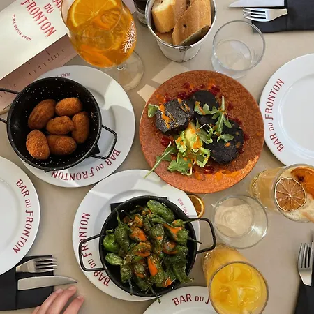 Du Fronton Hotel 3*